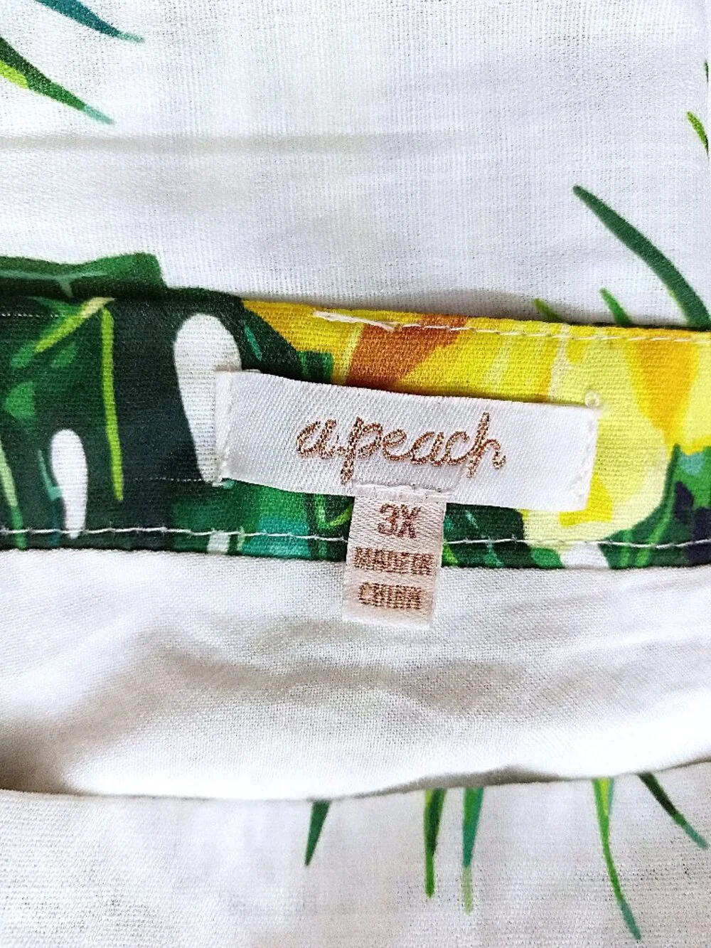 APEACH Tropical-Print Two-Piece Matching Set. Plus Size 3X